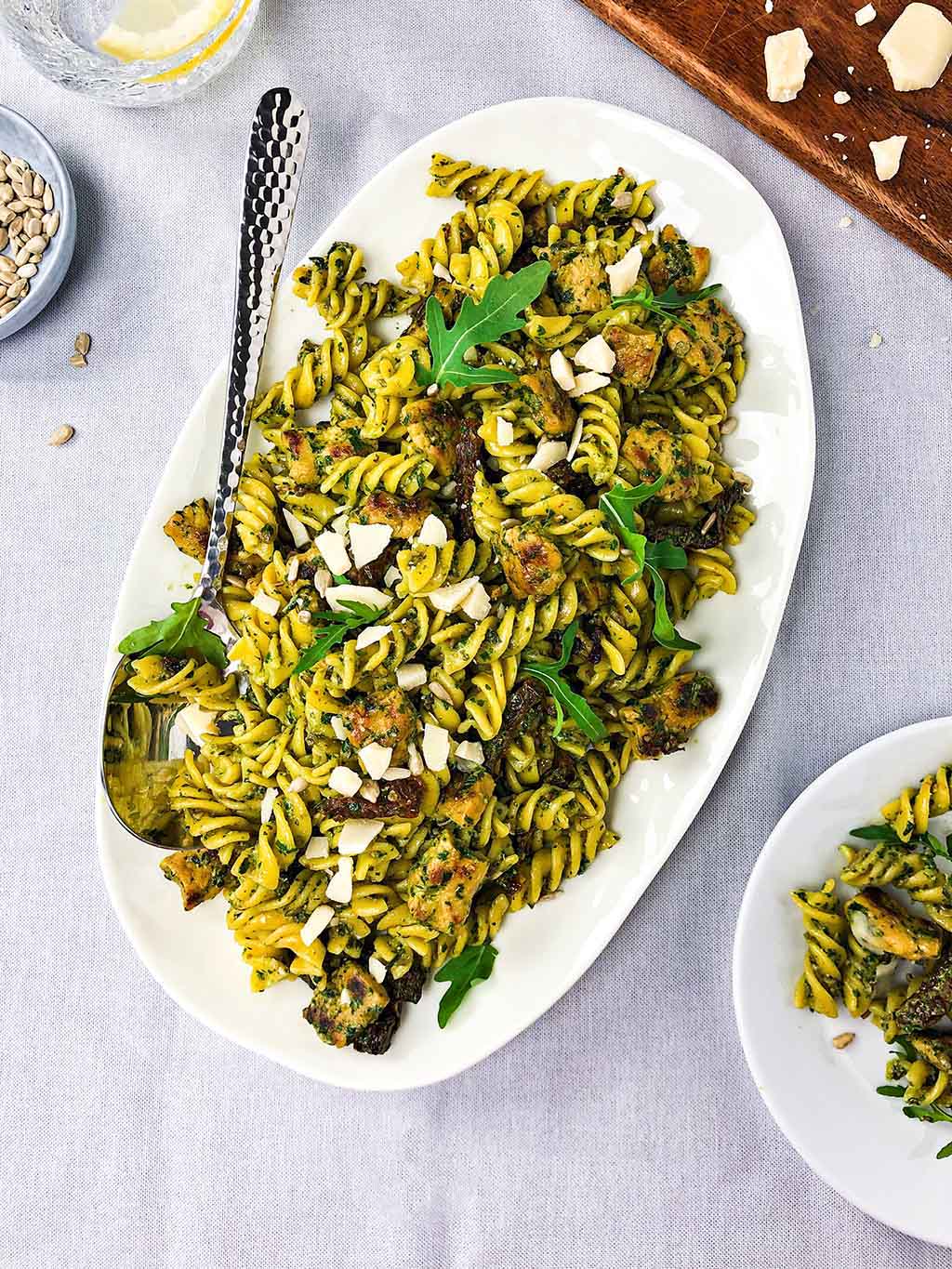Vegan pasta pesto 